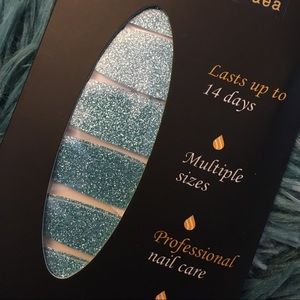 3/$20 Rarity Nail Strips - Eye of the Moraea